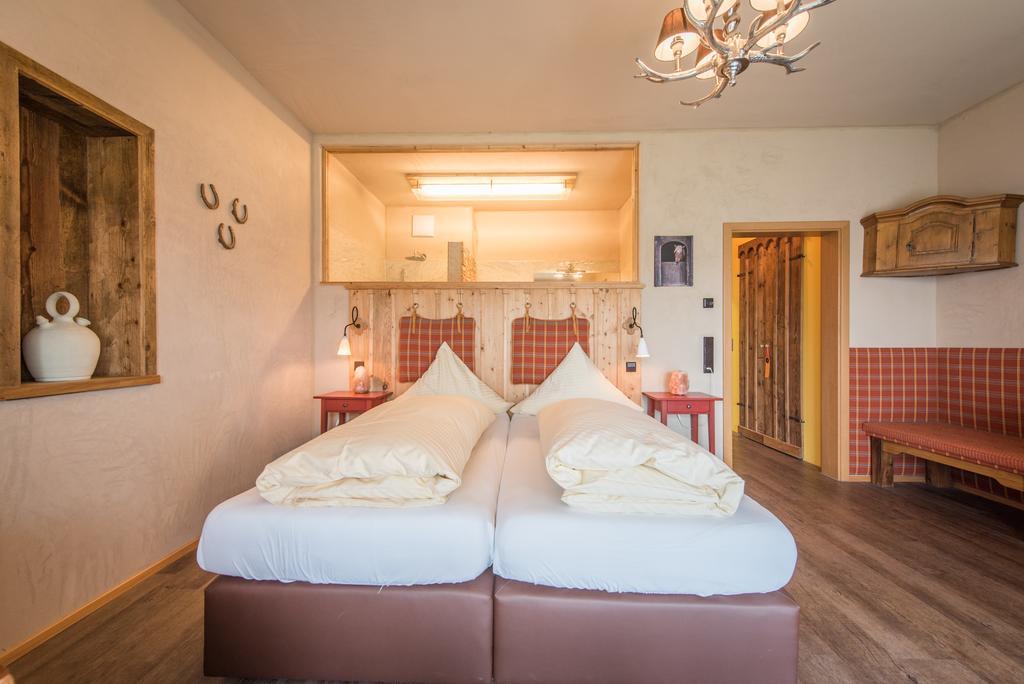 Hoßkirch Landhotel Und Gasthof Hirsch Huettenreute מראה חיצוני תמונה