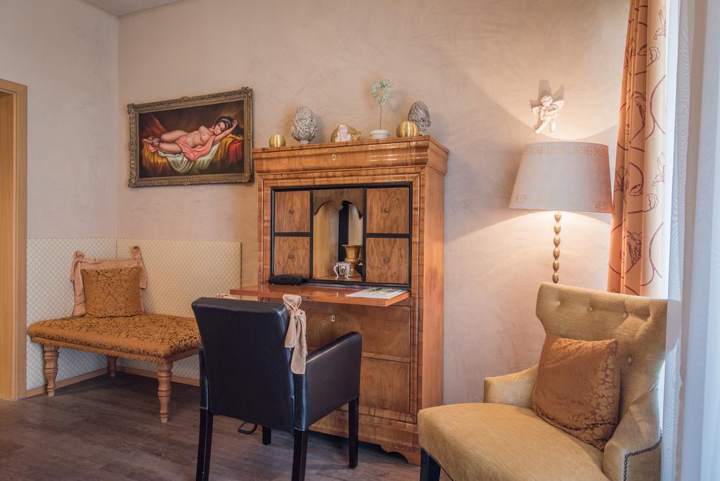 Hoßkirch Landhotel Und Gasthof Hirsch Huettenreute מראה חיצוני תמונה