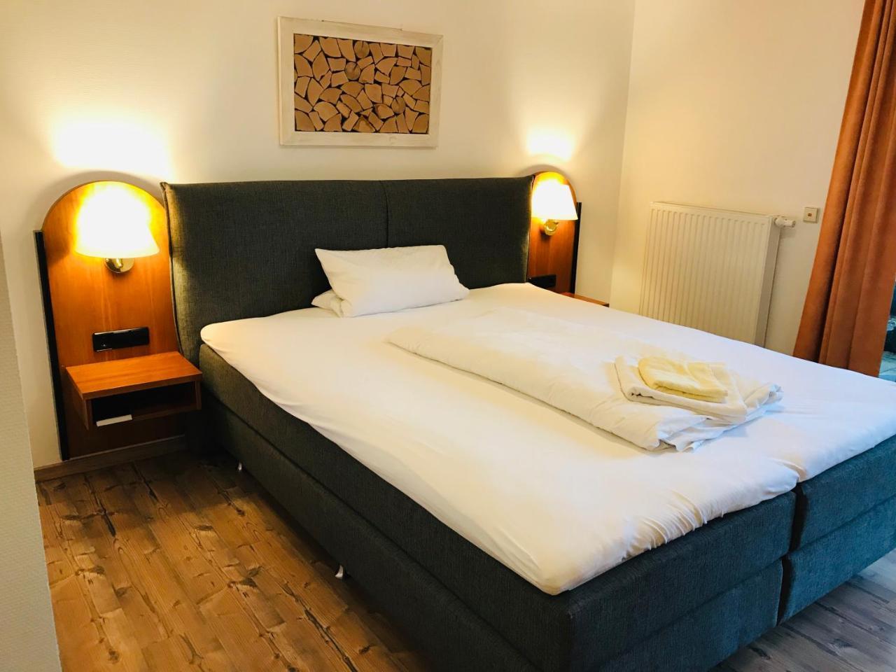 Hoßkirch Landhotel Und Gasthof Hirsch Huettenreute מראה חיצוני תמונה